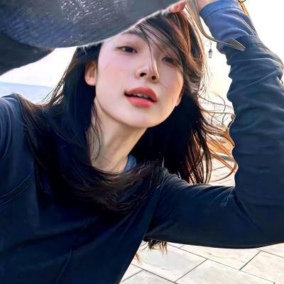 艳女怀春